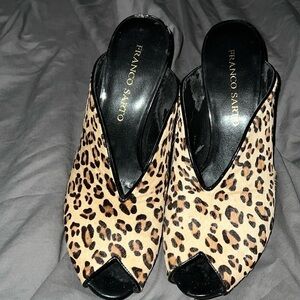 Franco Sarto leopard print peep toe heels mules Sz 9